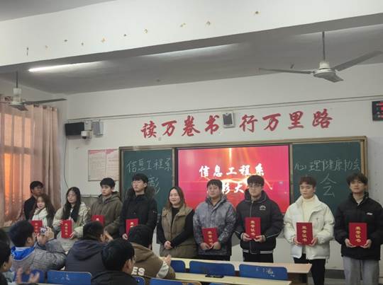 图示, 示意图

中度可信度描述已自动生成:ver1